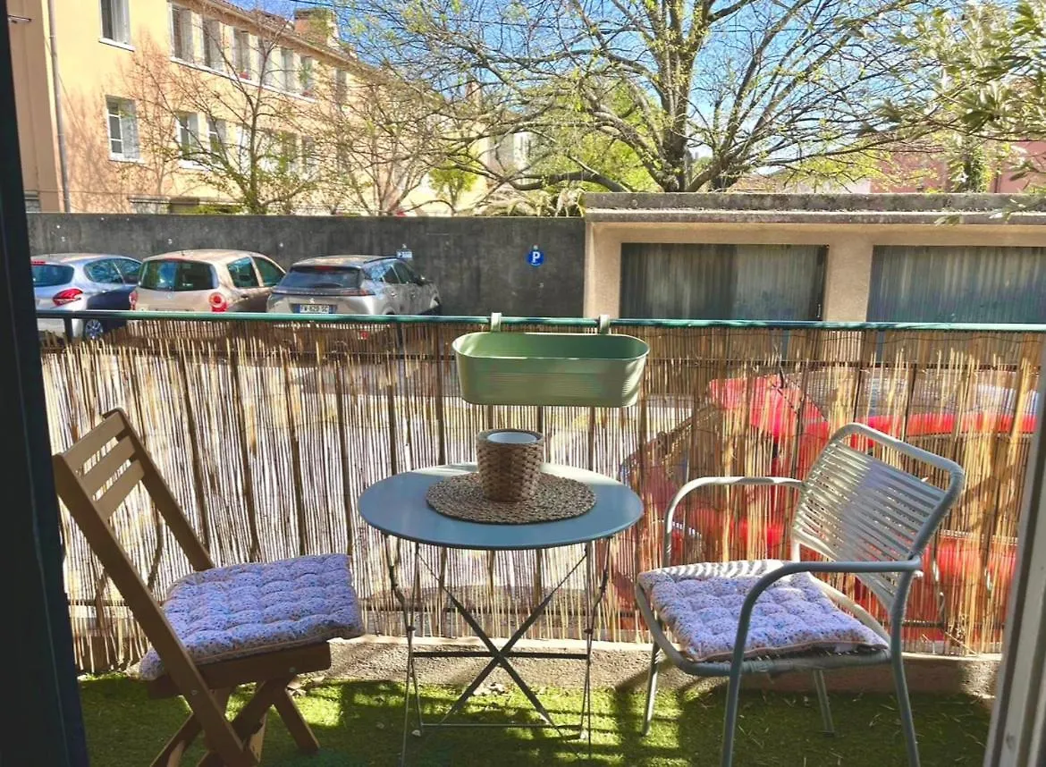 Bel Appartement Lumineux Et Calme A 10Min A Pied Du Centre Aix Avec Parking Et Air Conditionne Aix-en-Provence
