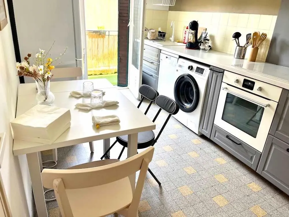 Апартаменты Bel Appartement Lumineux Et Calme A 10Min A Pied Du Centre Aix Avec Parking Et Air Conditionne Экс-ан-Прованс